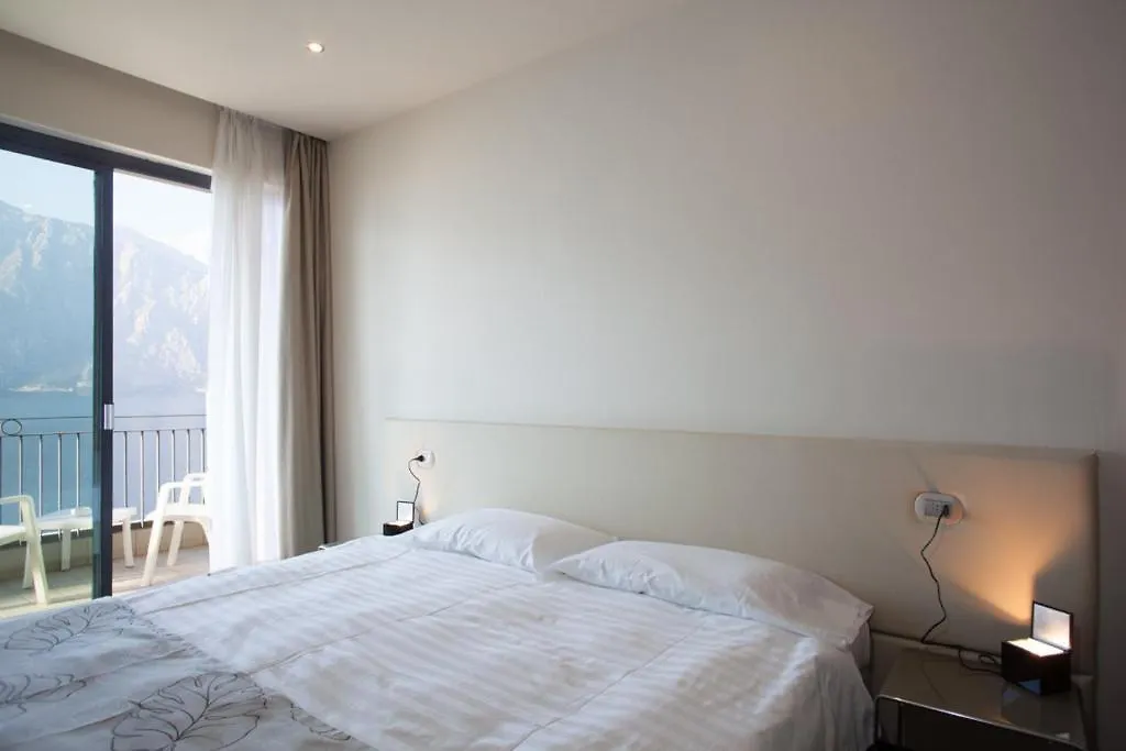 Piccolo Hotel Malcesine 3*,